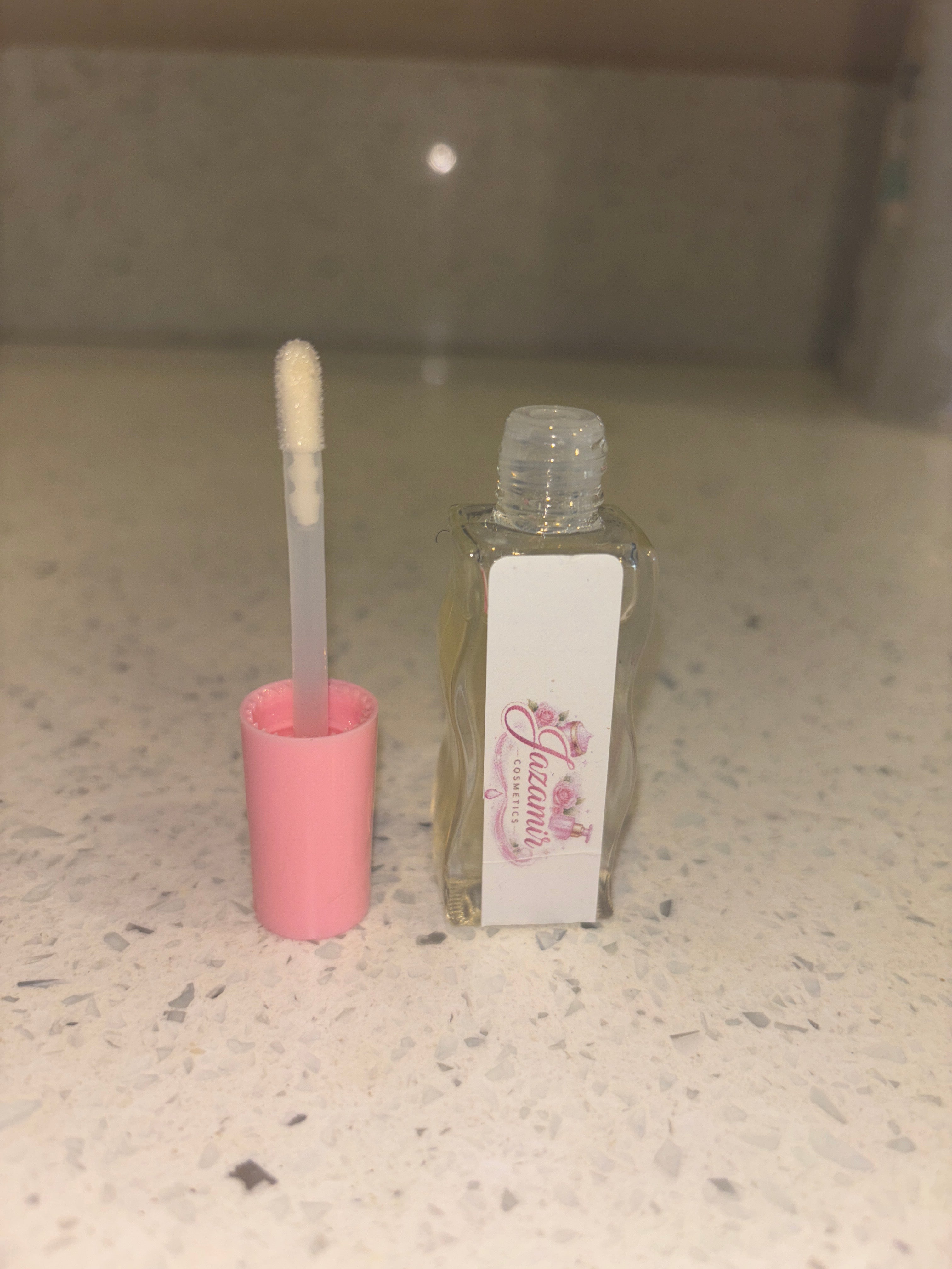 Lip oil